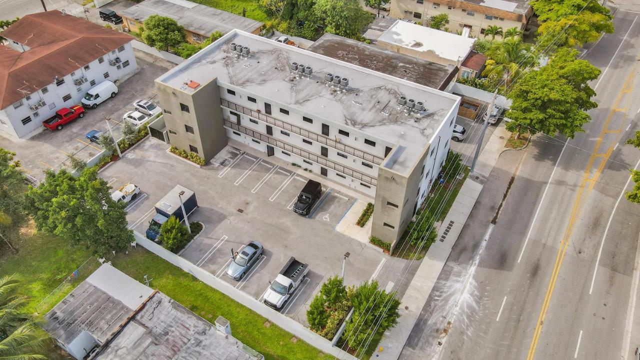 Renzzi Wynwood Apartments マイアミ エクステリア 写真